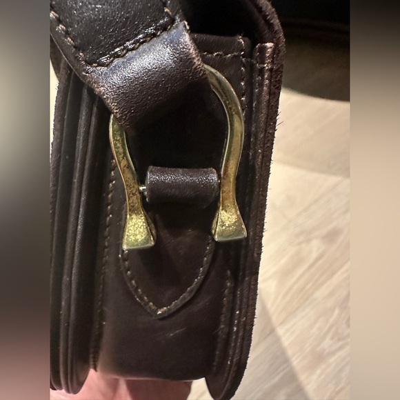 Authentic Vintage Gucci Sherry Line Saddle Shoulder Bag in Dark Brown Suede - Picture 7 of 13